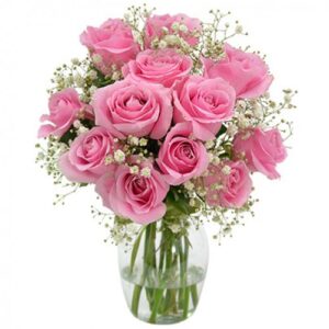 Arranjo no Vaso P Vidro com 12 Rosas cor Rosa
