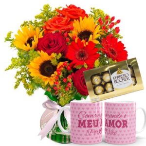 Arranjo no Vaso P com Rosas, Gérberas e Girassóis+Chocolate 8un+1Caneca como e grande o meu amor