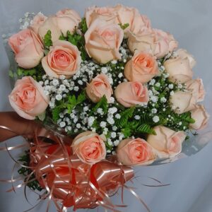 Buquê com 24 Rosas Chá