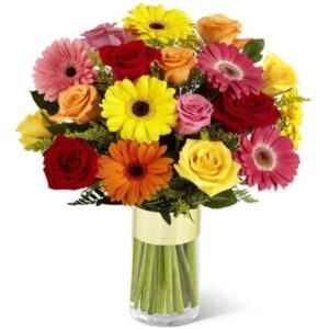 Arranjo no Vaso G com 24 Rosas e Gérberas Coloridas