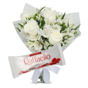 Mini buquê 6 Rosas Brancas e Astromélias Brancas+Chocolate Rafaello 3un